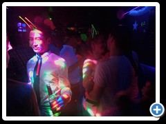 K1NeonParty (57)